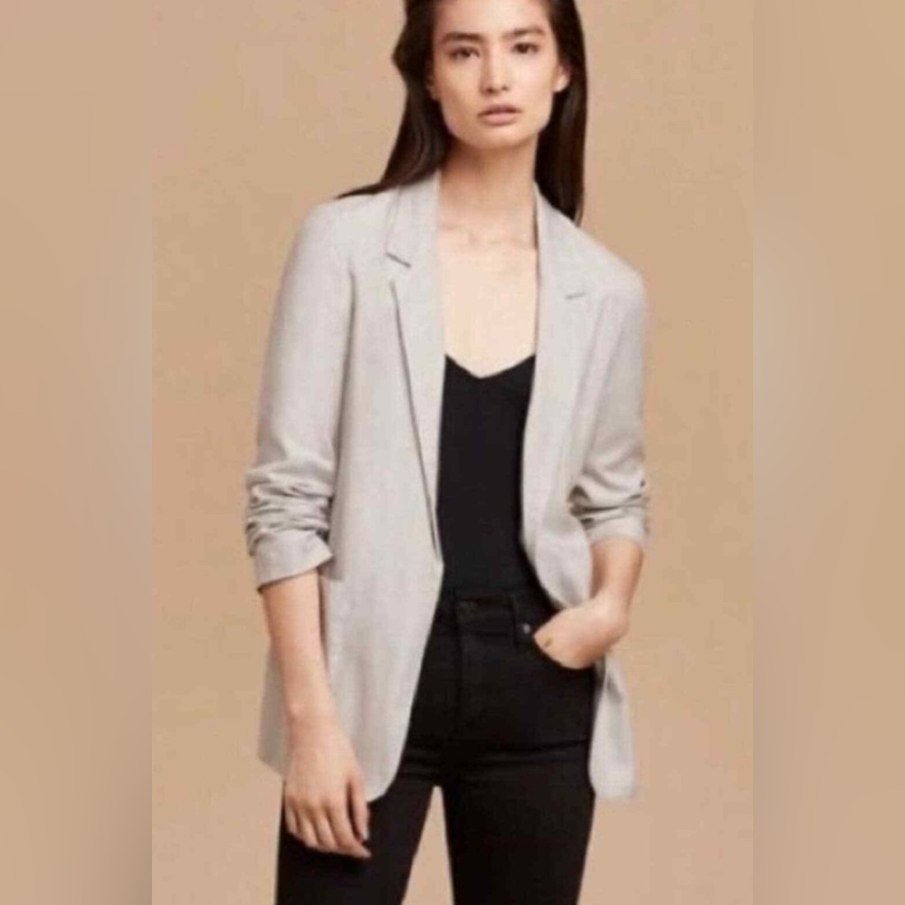Aritzia Talula Kent Taupe Blazer